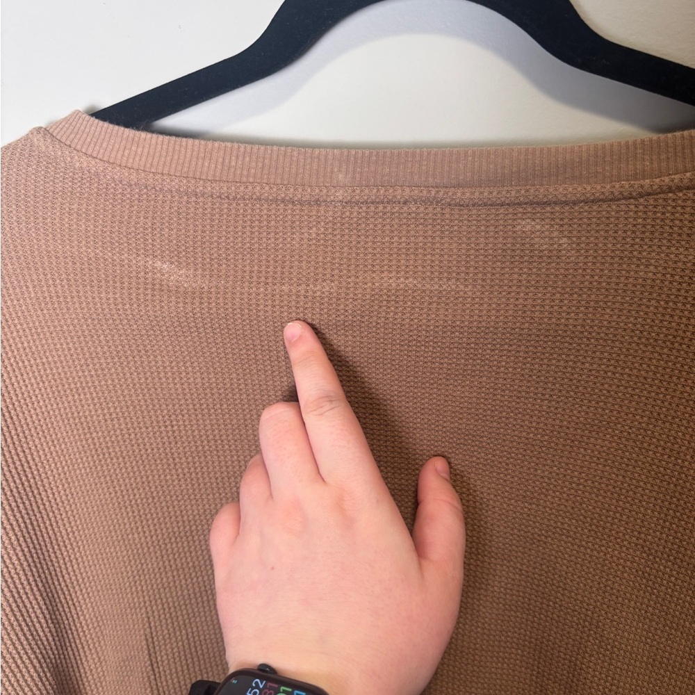 Good American Light Brown Button-Up Shirt - Picture 4 of 7